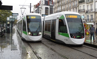 L'une des deux nouvelles lignes de tram devrait relier la ligne 1 au niveau du quai de la Fosse.