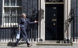 Theresa May, devant la résidence des Premiers ministres britanniques, le 12 juillet 2016.
