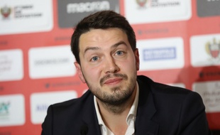 Gauthier Ganaye, le nouveau président de l'OGC Nice, lors de sa première conférence de presse le 1er février 2019.