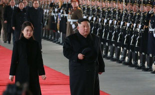 Kim Jong-un, accompagné de son épouse Ri Sol-ju, a quitté Pyongyang le 8 janvier 2019 pour une visite de quatre jours en Chine.