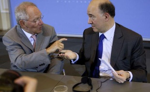 Français et Allemands continuaient mardi d'afficher leur désaccord sur la création d'euro-obligations à la veille d'un sommet européen informel qui devrait néanmoins consacrer le rapprochement de leurs points de vue sur l'articulation entre croissance et discipline budgétaire.