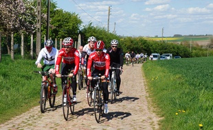 Tony Gallopin et Marion Rousse ont reconnu l'étape des pavés du Tour de France