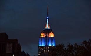 Une majorité d'actionnaires du célèbre gratte-ciel new-yorkais Empire State Building ont approuvé mercredi sa prochaine introduction en Bourse, qui avait été pourtant contestée par certains d'entre eux.