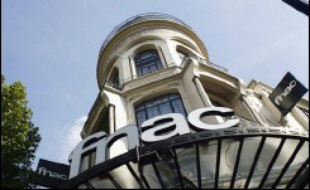 L'entrée d'un magasin Fnac.