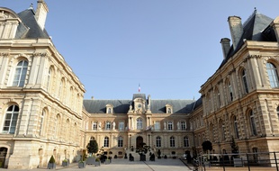 La mairie d'Amiens.
