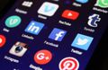 Deux anciens de Twitter vont lancer un nouveau réseau social baptisé « Spill » (illustration).