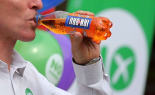 Une bouteille d'Irn-Bru. Image d'illustration.