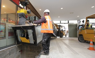 Les escaltors de la gare de Cannes, noyée, sont changés