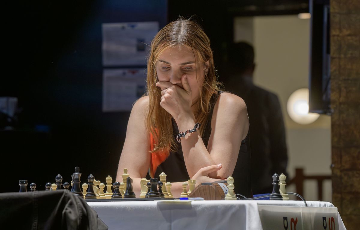 « Menaces de mort, de viol, j'ai eu droit à tout », raconte Yosha Iglesias, championne de France d'échecs