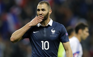 Karim Benzema sous le maillot de l'équipe de France, le 8 octobre 2015 à Nice.