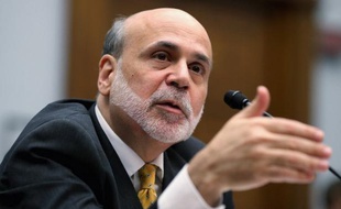 La Banque centrale des Etats-Unis (Fed) dira mercredi, à l'issue de deux jours de réunion de son comité monétaire, si elle juge nécessaire d'engager de nouvelles mesures de soutien à une économie américaine atone.