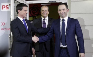 Manuel Valls après sa défaite à la primaire élargie du PS face à Benoît Hamon