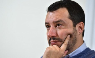 Le secrétaire fédéral de la Ligue du Nord Matteo Salvini lors d'une conférence de presse à Rome le 10 décembre 2014