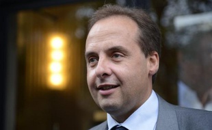 Le porte-parole des députés UDI, Jean-Christophe Lagarde, a déposé une proposition de loi constitutionnelle pour accorder le droit de vote et d'éligibilité aux citoyens européens résidant en France à toutes les élections, présidentielle exceptée, selon un communiqué publié lundi.