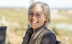 Delphine, agricultrice célibataire de la saison 16 de L'amour est dans le pré.