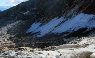 En 2020, le glacier du Boum, dans le Luchonnais, de couvre plus que 3,5 hectares.