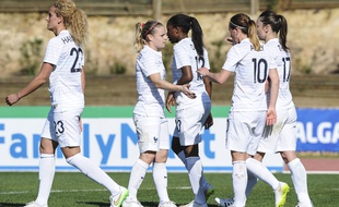 Illustration de l'équipe de France féminine de football, lors de l'Algarve Cup 2015.