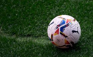 Un ballon de football (illustration).