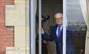 Jean-Marie Le Pen à Saint-Cloud, le 12 octobre 2017.