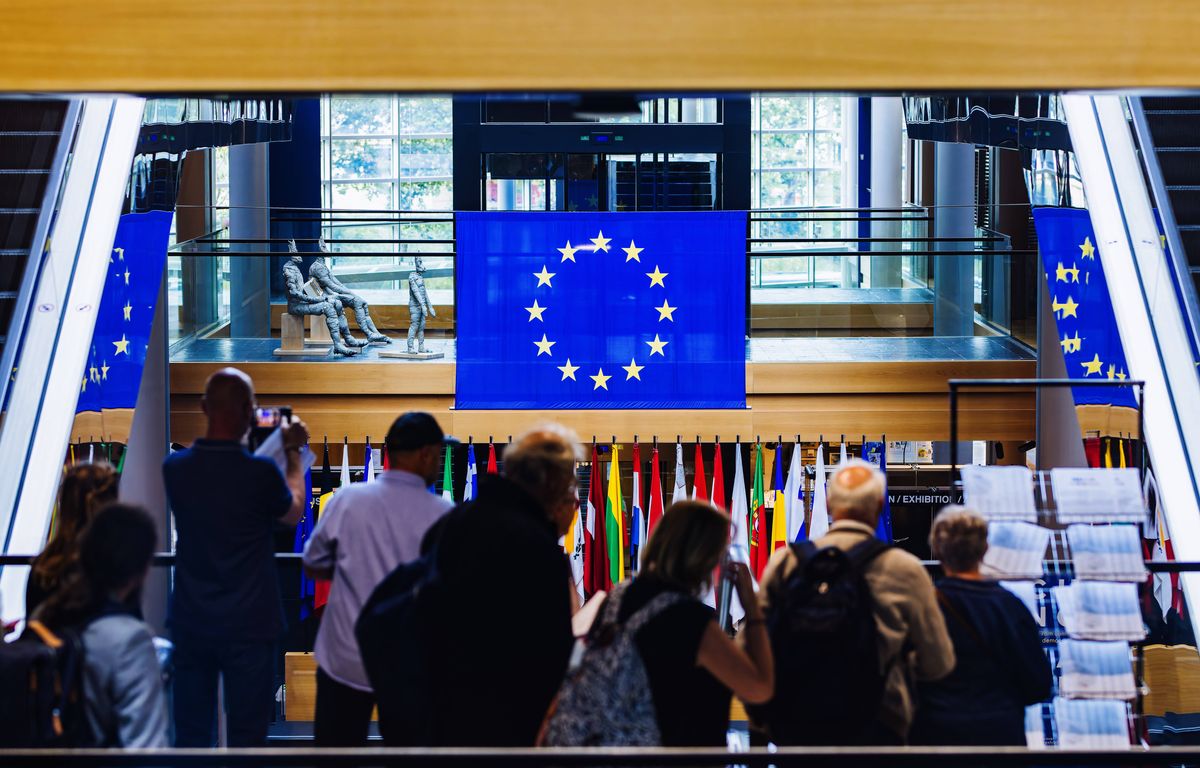 Guerre en Ukraine : Pour l’UE, « les Ukrainiens doivent décider de leur avenir », la Hongrie image