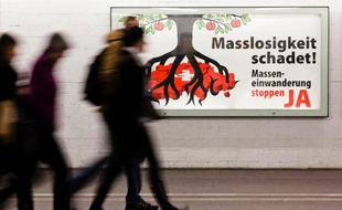 Les marchés financiers sont restés de marbre lundi après le rejet par les Suisses de la libre circulation européenne, tout en s'interrogeant sur les futures relations du pays avec l'Europe, son premier partenaire commercial.