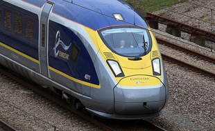 Un Eurostar dans le sud de l'Angleterre.