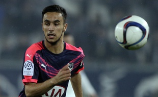 Adam Ounas, lors du match des Girondins face à Marseille, le 20 décembre 2015. / AFP / THIBAUD MORITZ