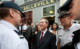 Claude Guéant a fait hier le tour du quartier de Belleville.