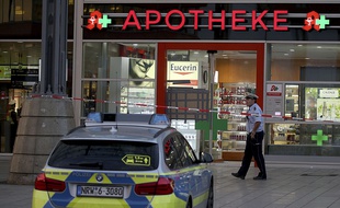 La pharmacie où a eu lieu la prise d'otage lundi à Cologne.