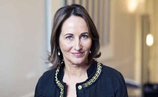 Ségolène Royal, le 22 avril 2013 lors d'une conférence de presse sur la Banque publique d'investissement.