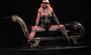 Britney Spears en concert à La Nouvelle-Orleans pour le premier concert de sa tournée Circus, le 3 mai 2009.