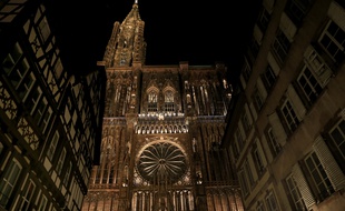 Strasbourg le 27 octobre 2016. Test du nouvel éclairage de la cathédrale de Strasbourg.