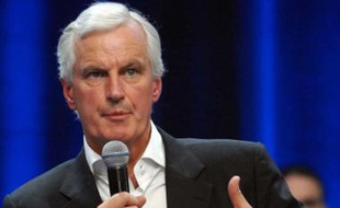 Michel Barnier, au cours d'un meeting de l'UMP pour les européennes, à Rueil-Malmaison, le 29 avril 2009.