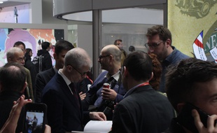 Le ministre de la Culture Franck Riester était en visite au festival d'Angoulême ce jeudi.