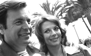 Robert Wagner et Natalie Wood en 1976, au Festival de Cannes.