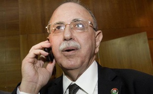 Le gouvernement libyen a appuyé mardi les revendications des habitants de Tripoli, exaspérés par la recrudescence des violences dans leur ville, en donnant un délai de deux semaines aux milices pour quitter la capitale.