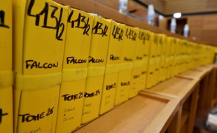 Les dossiers du procès Air Cocaïne, jugé à la cour d'assises d'Aix-en-Provence.