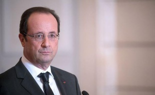 François Hollande a estimé mardi que "la résolution de la crise grecque" allait permettre de "lever tous les doutes sur l'avenir de la zone euro", lors d'une conférence de presse commune avec le Premier ministre belge Elio Di Rupo, à l'Elysée.