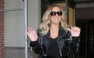 La chanteuse Mariah Carey dans les rues de New York