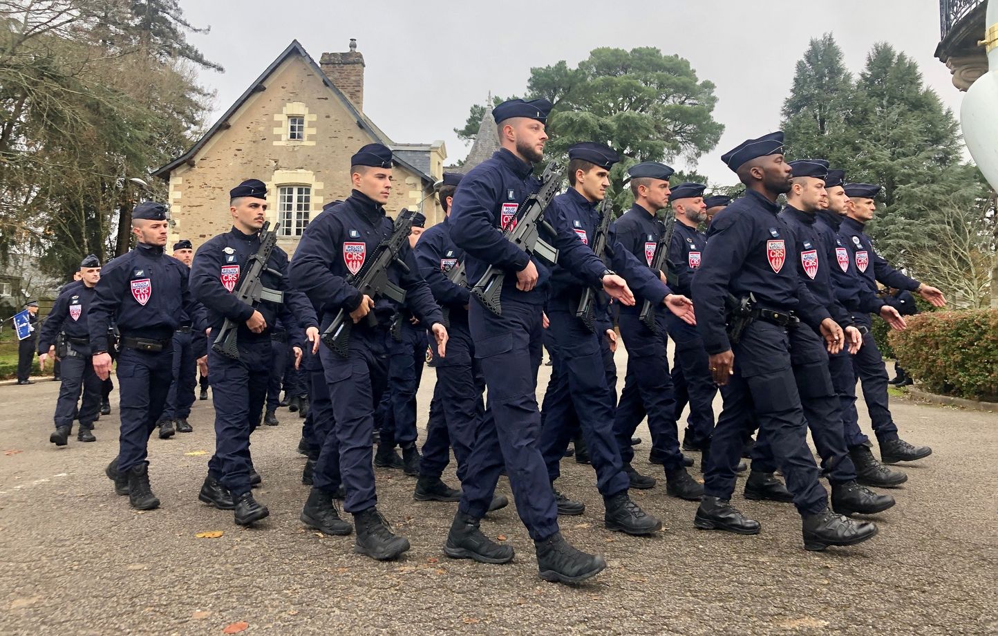 La CRS 82 a été officiellement installée à Saint-Herblain près de Nantes, ce jeudi matin