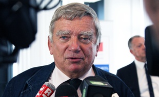 L'ancien ministre Jean Glavany, député sortant de la 1re circonscription des Hautes-Pyrénées, est candidat.