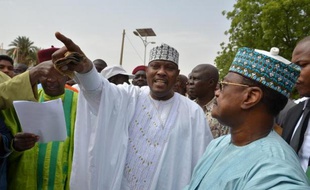 Hama Amadou (G) le 15 juin 2014 à Niamey
