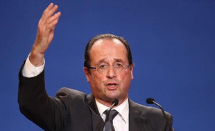 François Hollande à Lorient (Morbihan), le 23 avril 2012.