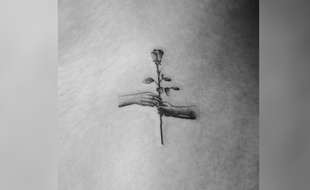 Un des soixante-dix tatouages réalisés par Balazs Bercsenyi pour un stop motion original.