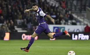 L'ailier suédois du TFC Jimmy Durmaz lors d'un match de Ligue 1 contre Monaco, le 14 novembre 2016 au Stadium de Toulouse.