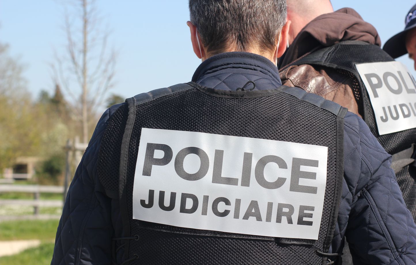 Chargée de l'enquête dans la mort d'Iris à Lorient, la police judiciaire de Rennes chercher à identifier d'autres victimes potentielles du suspect Christophe R. 