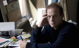 Le photographe François-Marie Banier, son compagnon Martin d'Orgeval et l'ancien homme de confiance de Liliane Bettencourt Patrice de Maistre ont été entendus toute la journée de jeudi par les juges en charge de l'affaire Bettencourt à Bordeaux, a-t-on appris vendredi de sources proches du dossier.
