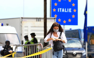 En Italie, mi-juin, les autorités continuent de surveiller de près l'apparition de nouveaux foyers de Covid-19.
