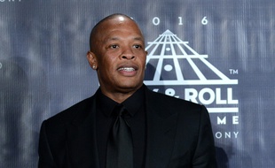 Dr. Dre lors d'une cérémonie au Rock And Roll Hall Of Fame en avril 2016