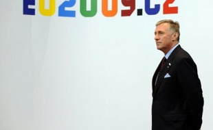 "Il est tout à fait clair que l'Union européenne ne laissera personne sur le bord de la route", a dit le Premier ministre tchèque Mirek Topolanek, dont le pays préside l'UE.